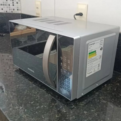 Micro-ondas Mondial Mo-01-21-e 1200W 21L