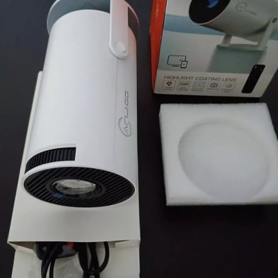 Projetor HY300 Bivolt 4K com Wi-fi e Bluetooth