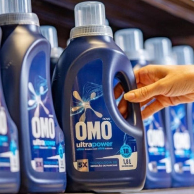 OMO Lava-Roupas Líquido Omo Ultra Power 1,8L