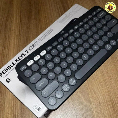 Teclado sem fio Logitech Pebble Keys 2 K380s