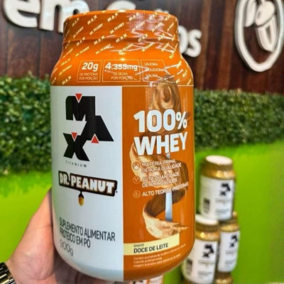 100% Whey Max Titanium x Dr. Peanut (900g) Doce De Leite