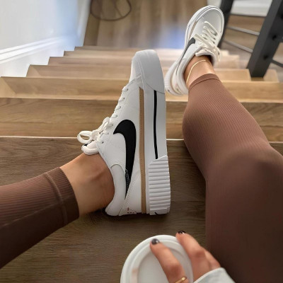 Tênis Nike Court Legacy Lift