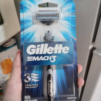 Aparelho de Barbear Reutilizável GILLETTE Mach3