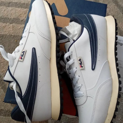 Tênis Fila Renno Classic Sl