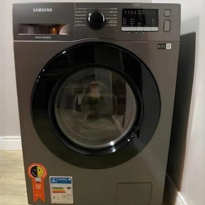 Samsung Lava e Seca WD11M com Digital Inverter Inox 11/7kg