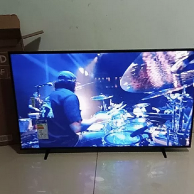 Smart TV Samsung 43 LED Tizen Wi-Fi FHD Preta