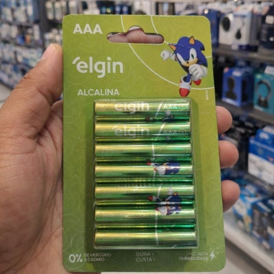 Pilha Alcalina AA com 16 unidades Elgin