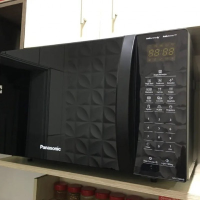 Microondas Panasonic Black Glass 34L - 127/220v