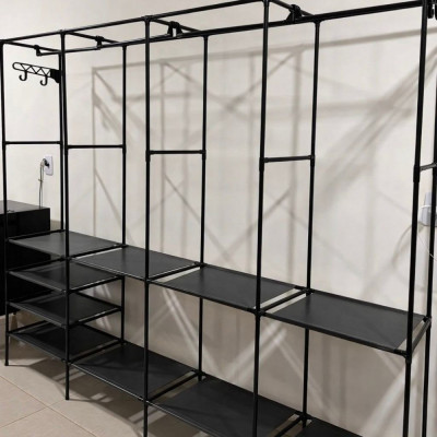 Arara Organizadora 4 Colunas em Aço Preto