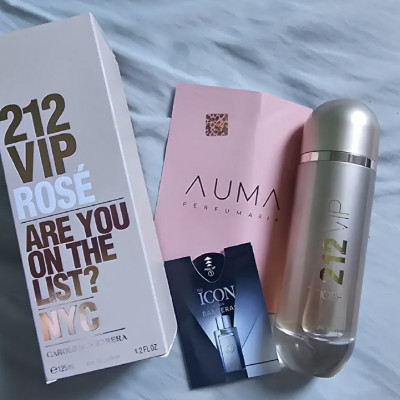 Perfume Carolina Herrera 212 VIP Rosé EDP 125ml