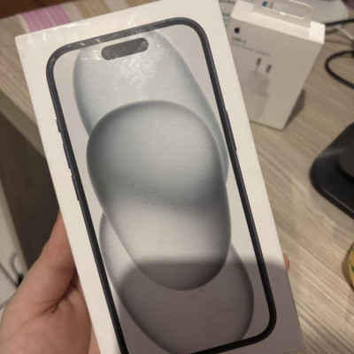 Apple iPhone 15 Preto 128 GB