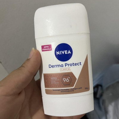NIVEA Desodorante Antitranspirante Stick Derma Protect Clinical 58g