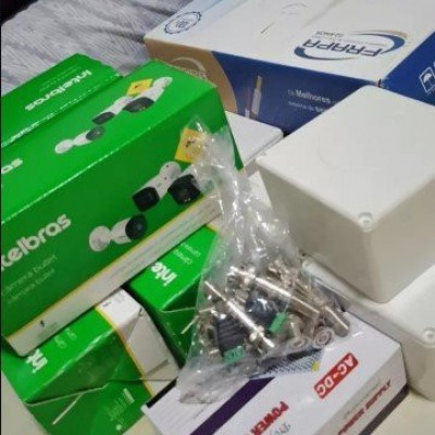 Kit 4 Câmeras Intelbras DVR 4ch HD loja/casa