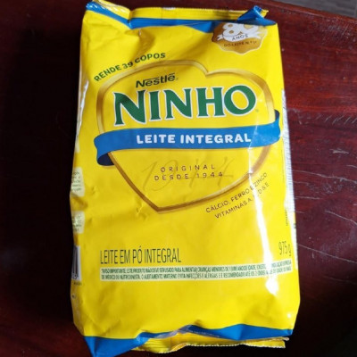 Leite em Pó Ninho Integral Sachê 975g