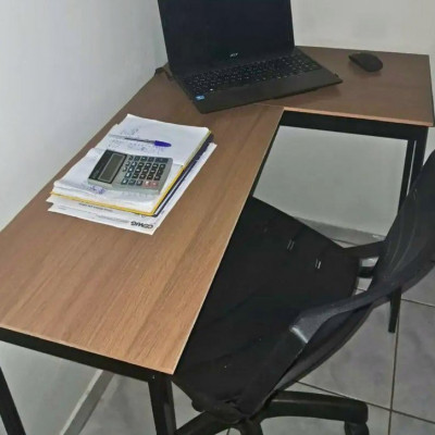 Mesa Escrivaninha em L Industrial