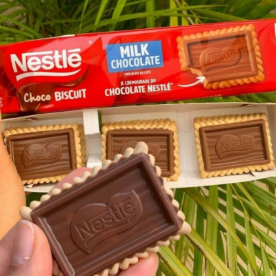 Biscoito Chocobiscuit NESTLÉ Ao Leite 78g