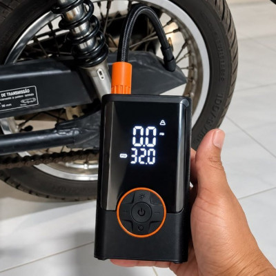 Compressor de Ar Portátil Blackone 4000mAh Digital 150PSI