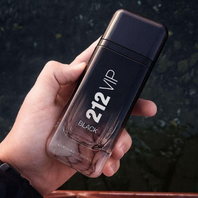 Perfume Carolina Herrera 212 Vip Black EDP 200ml