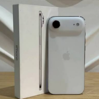 iPhone Air 256GB Branco-nuvem eSIM