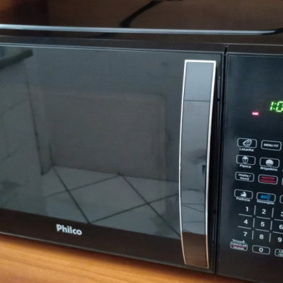 Micro-ondas Philco 28L Limpa Fácil 1100W