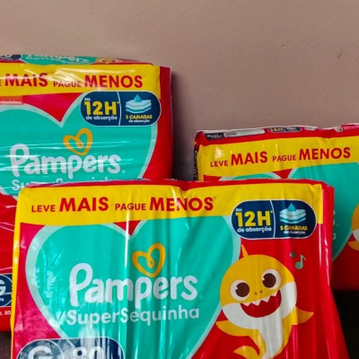 Fralda Pampers Supersequinha Tamanho G 80 Unidades