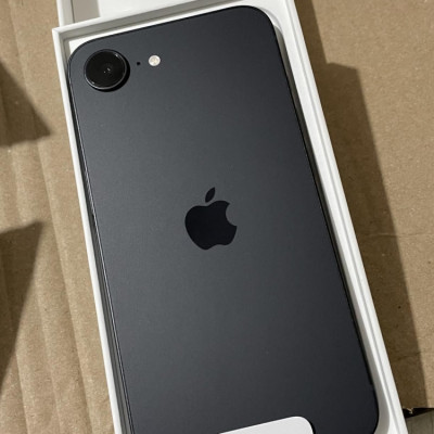 Apple iPhone 16e 128 GB Preto