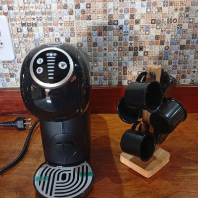 Cafeteira Nescafé Dolce Gusto Genio S Plus