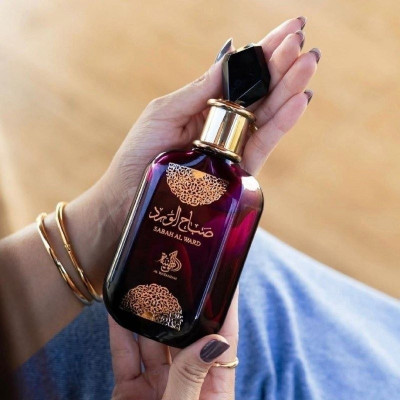 Perfume árabe Al Wataniah Sabah Al Ward EDP 100ml Feminino