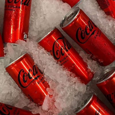 Pack de Coca-Cola sem Açúcar 310mL 6 unidades