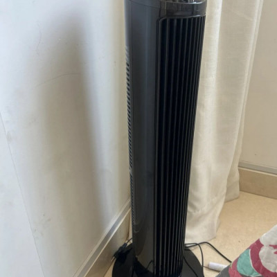 Ventilador de Torre Hivento Silencioso Remoto