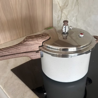 Panela de Pressão Vitrex Moncler 4.2 L Cerâmica e Indução