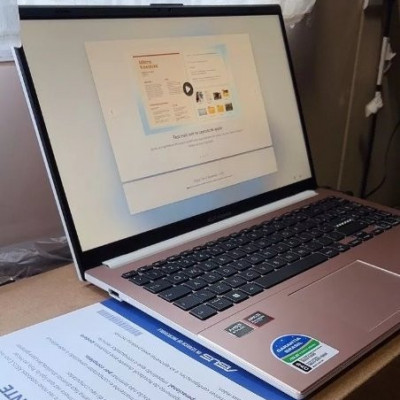 Notebook ASUS Vivobook Go 15 Athlon 8GB 128GB SSD