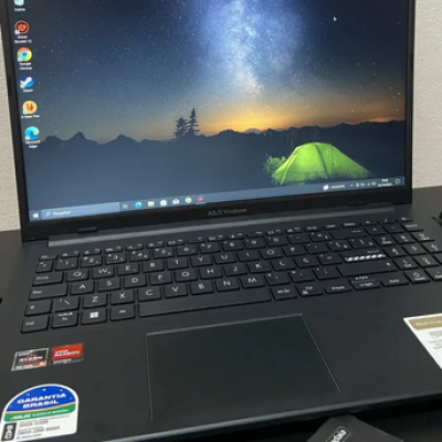 ASUS Vivobook Go 15 E1504 R5 7520U 8GB 256GB
