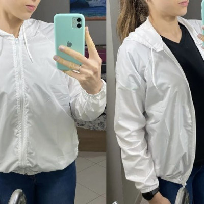Jaqueta Feminina Iz Corta Vento Ultra Leve Com Capuz 2026 - Branco