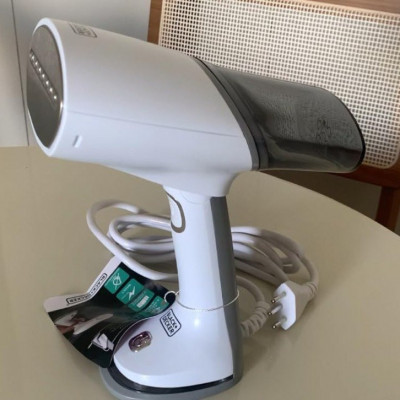 Vaporizador Ferro de Passar Roupa Compacto e Portátil BLACK+DECKER
