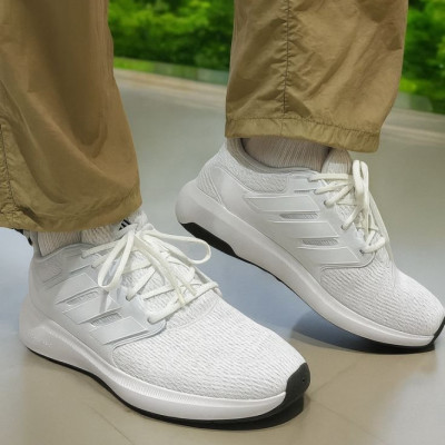 Tênis Adidas Ultimashow 2.0