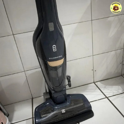 Aspirador de Pó vertical bateria Ergorapido 2 em 1