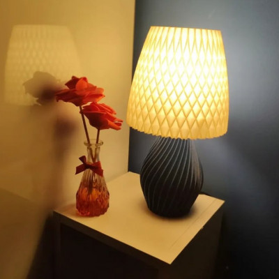 Abajur Luminária De Mesa Com Lâmpada (várias cores)