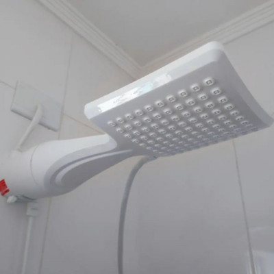Chuveiro Lorenzetti Loren Shower Ultra Eletrônico 7500W 127V