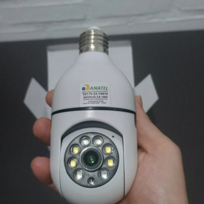 Kit 2 Câmeras Lâmpada IP Wi-Fi 360° Yoosee