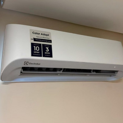 Ar-Condicionado Split Electrolux Color Adapt 12k Inverter 220v