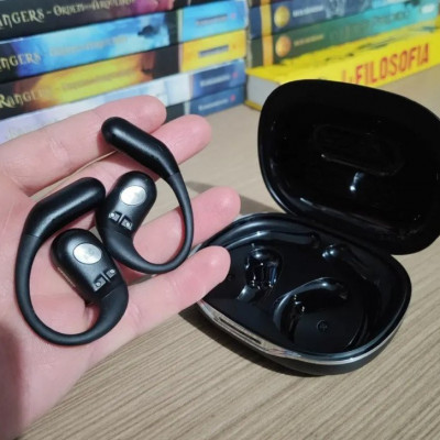 Fone de Ouvido Esportivo Basike TWS Com Bluetooth