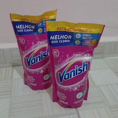 Tira Manchas Líquido Vanish Oxi Action Pink Refil 500ml para Roupas Coloridas