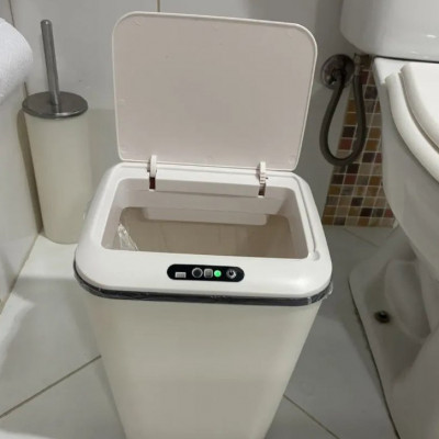 Lixeira Inteligente com Sensor 16L