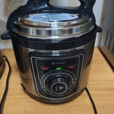 Panela de Pressão Elétrica Fmaxx Chef 4L