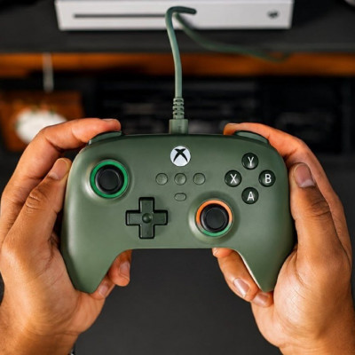 Controle Ultimate C Wired RGB
