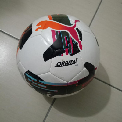 Bola de Futebol Puma Orbita 6