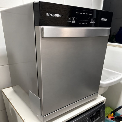 Lava-Louças Brastemp 8 serviços inox