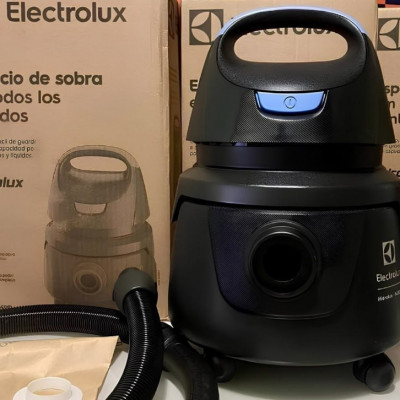 Aspirador Água e Pó Electrolux compacto 1400W 12L - 127v