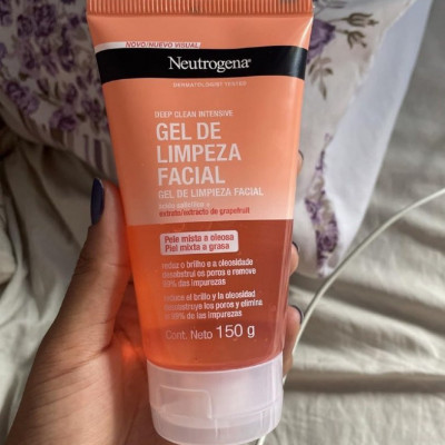 Gel de Limpeza Facial Neutrogena Deep Clean Intensive Grapefruit, 150g